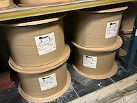 Quabbin bobijnen met diverse kabels (32x) - afbeelding 13 van  15