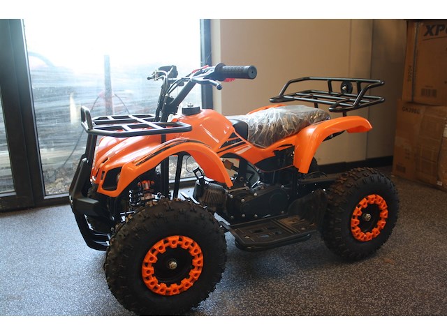 Quad benzine nieuw - afbeelding 1 van  1