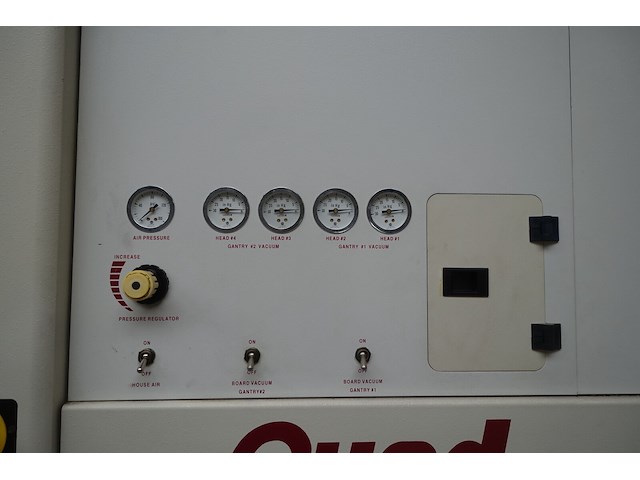 Quad ( pick & place machine ) - afbeelding 8 van  10