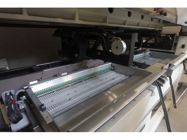 Quad ( pick & place machine ) - afbeelding 5 van  6