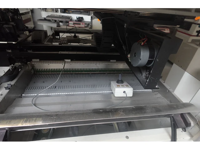 Quad ( pick & place machine ) - afbeelding 3 van  11