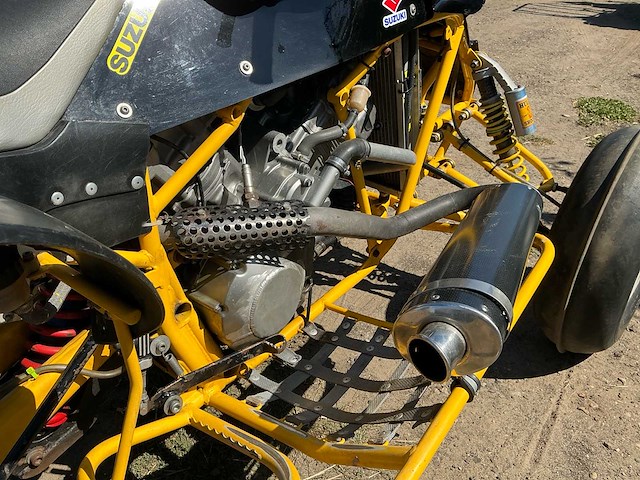 Quad - afbeelding 3 van  11