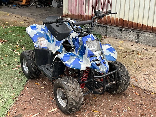 Quad - afbeelding 2 van  2