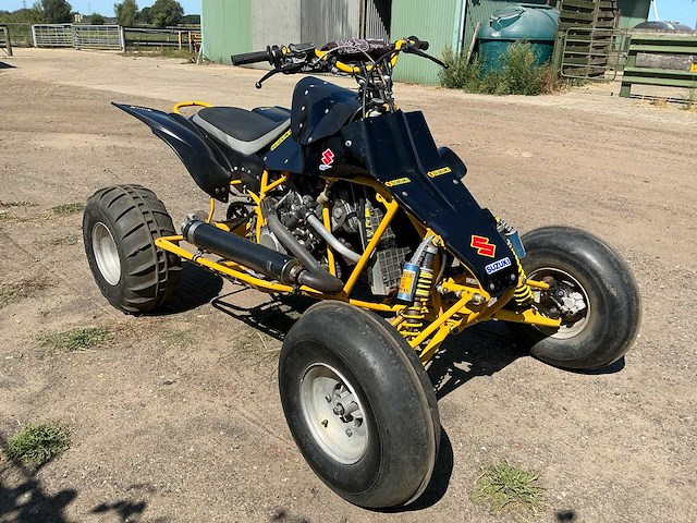 Quad - afbeelding 4 van  11