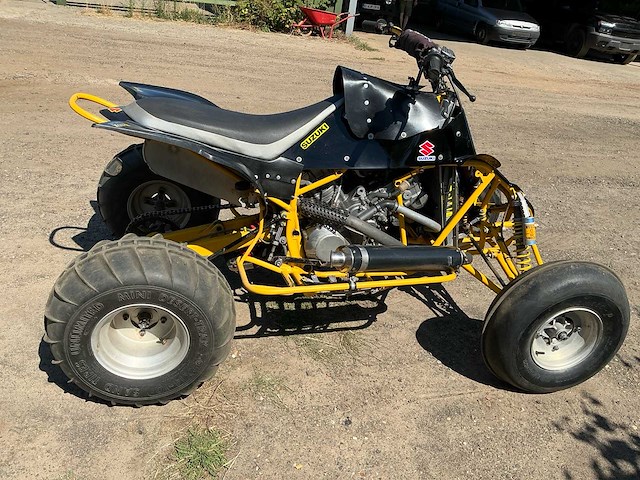 Quad - afbeelding 5 van  11