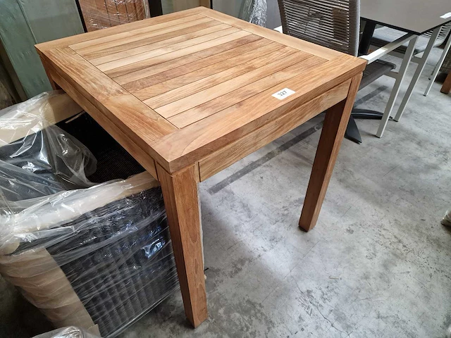 Quality collection - teak tuintafel francoise 70 x 80cm met teak blokpoten - afbeelding 1 van  6