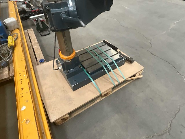 Quantum maschinen b30 gs - kolomboormachine - afbeelding 3 van  4