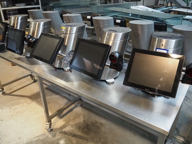 Quarto - afbeelding 1 van  12