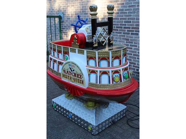 Queen of mississippi - kiddy ride - afbeelding 5 van  5
