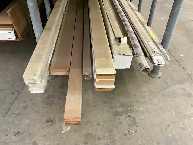 Quick step partij omlijstingen en laminaat - afbeelding 10 van  10