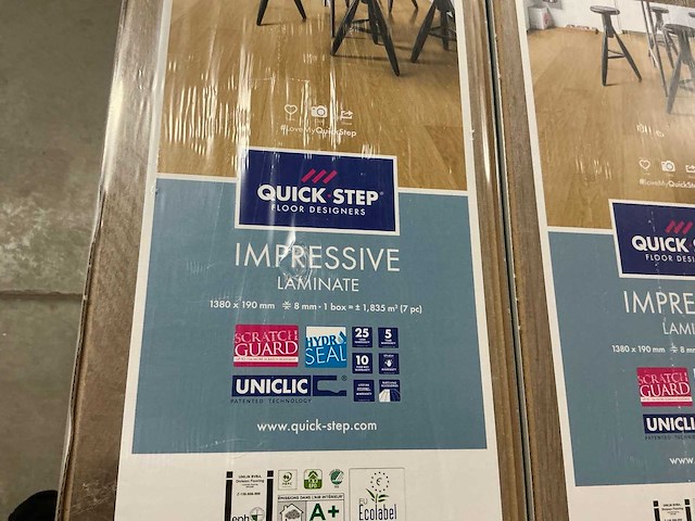 Quick step uniclic impressive laminaatvloer 120m2 - afbeelding 3 van  5