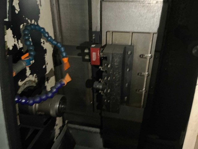 Quick tech t3-42 cnc-draaibank - afbeelding 3 van  4