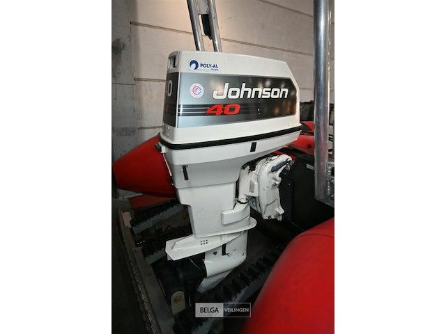 Quicksilver rubberboot met motor en aanhangwagen - afbeelding 3 van  15