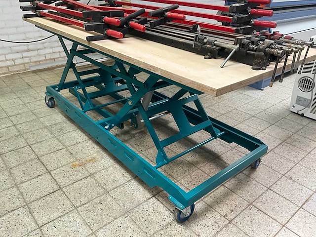 R. beck mobiele verstelbare werkbank/tafel - afbeelding 1 van  10