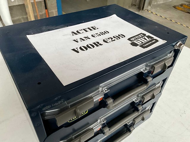 Raaco opbergkastje met sleutel - afbeelding 2 van  8