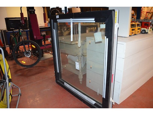 Raam dubbel glas afm. 121x121 - afbeelding 2 van  7