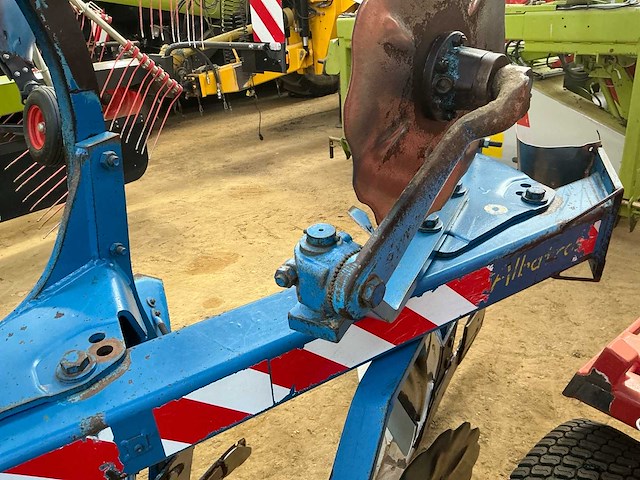Rabe super-albatros 140mv 5-schaar variabele wentelploeg (vario) met transportwiel ploeg - afbeelding 14 van  14