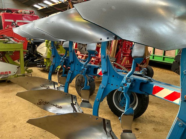 Rabe super-albatros 140mv 5-schaar variabele wentelploeg (vario) met transportwiel ploeg - afbeelding 9 van  14