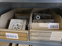 Raddoppen, dozen, wago, enzovoort. - afbeelding 6 van  26