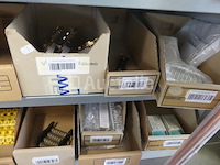 Raddoppen, dozen, wago, enzovoort. - afbeelding 16 van  26