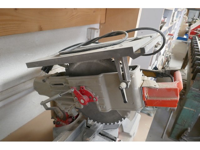 Radiaalafkortzaagmachine omga - afbeelding 3 van  5