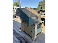 Radial arm sawing machine - afbeelding 1 van  2