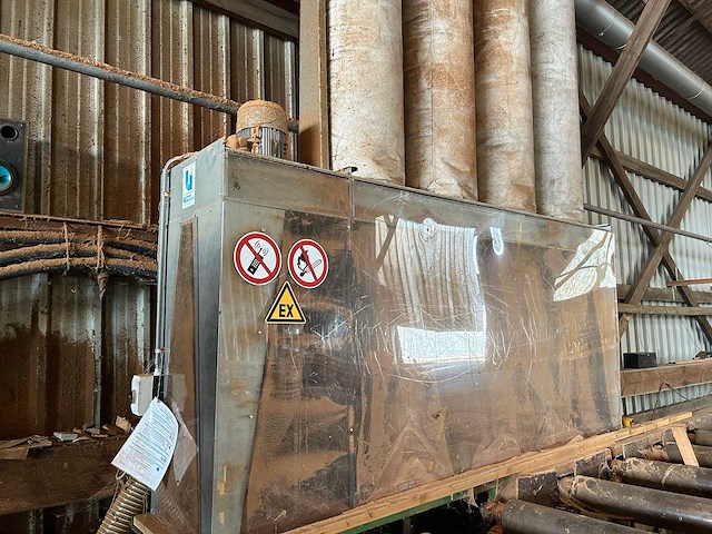 Radial arm sawing machine - afbeelding 2 van  4