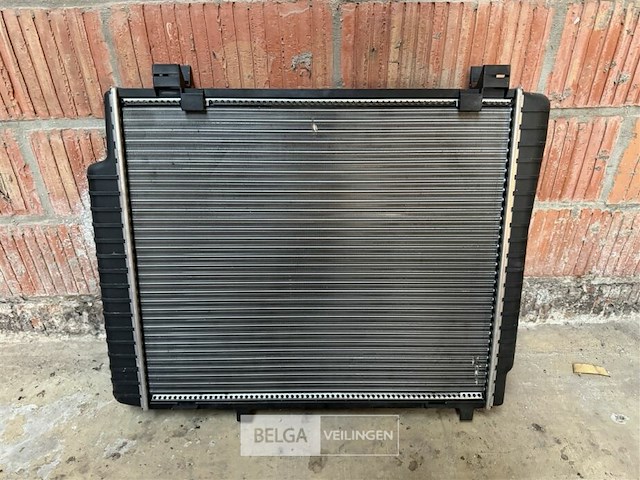 Radiateur mercedes c202 (nieuw) - afbeelding 1 van  2