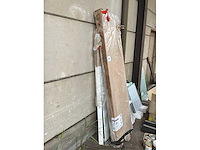 Radiator (2x) en inbouw spoeltafel - afbeelding 3 van  7
