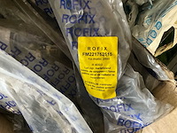 Radiator bevestigingsbeugels / montagebeugels - afbeelding 9 van  10