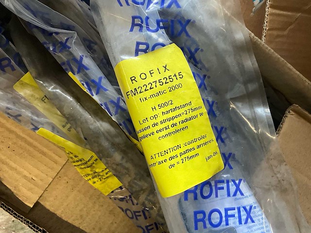 Radiator bevestigingsbeugels / montagebeugels - afbeelding 9 van  13