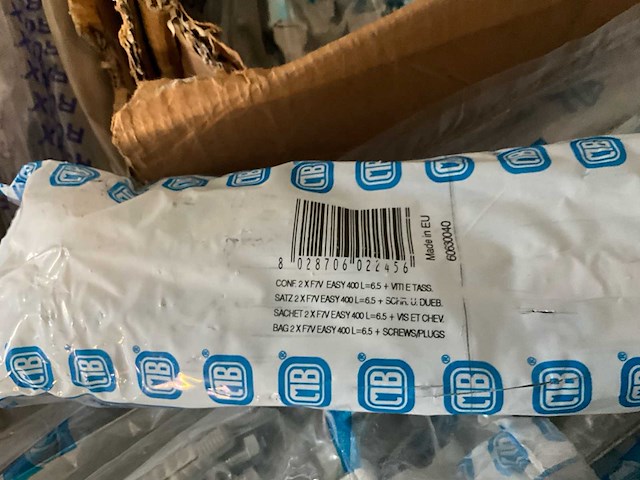 Radiator bevestigingsbeugels / montagebeugels - afbeelding 12 van  12