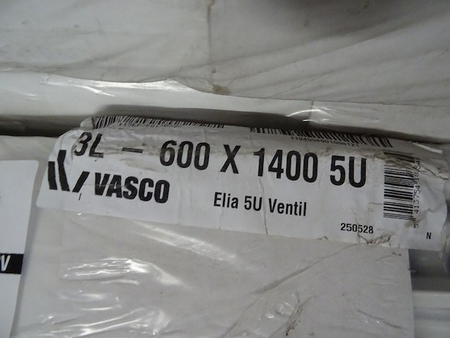 Radiator vasco radiator 3l-600x1400 5u - afbeelding 2 van  2