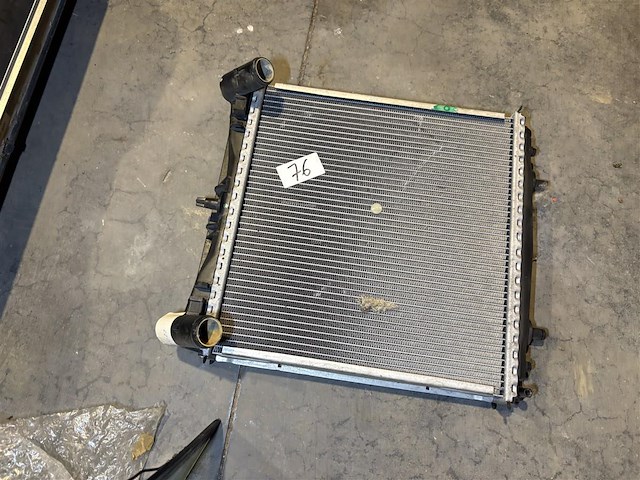 Radiator - afbeelding 1 van  4