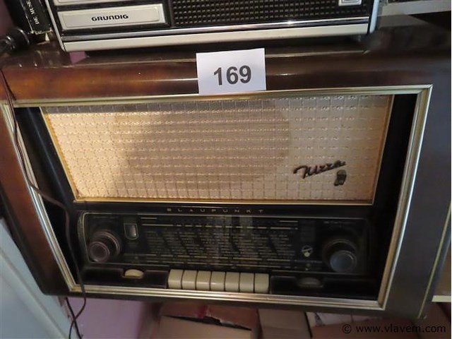 Radio 2 stuks, werking onbekend - afbeelding 3 van  3