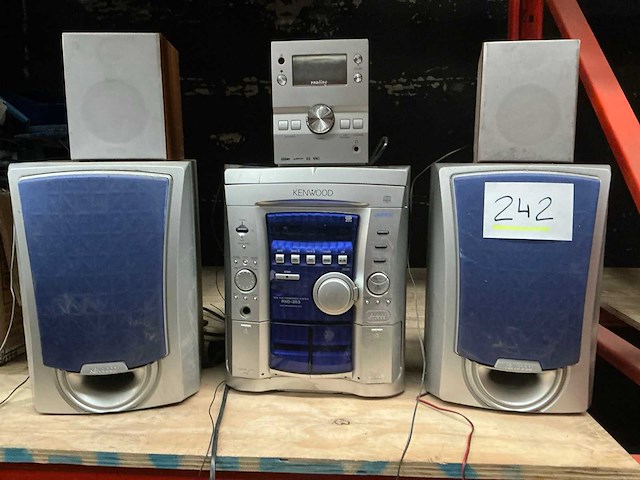 Radio (2x) - afbeelding 1 van  6