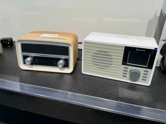 Radio (2x) - afbeelding 1 van  5