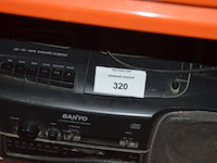 Radio , cassettespeler en receiver sanyo - afbeelding 5 van  6