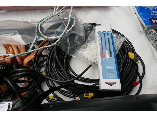 Radio en diverse items - afbeelding 5 van  5