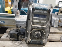 Radio makita - afbeelding 1 van  4