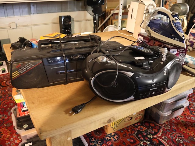 Radio (x2) - afbeelding 1 van  5