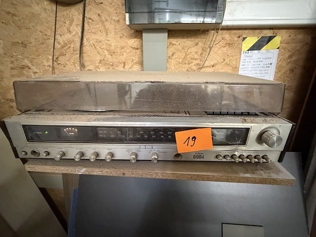 Radio - afbeelding 1 van  2