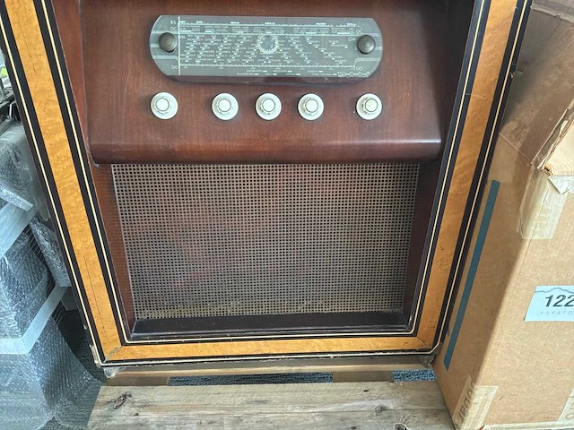 Radio/platenspeler vintage - afbeelding 4 van  5