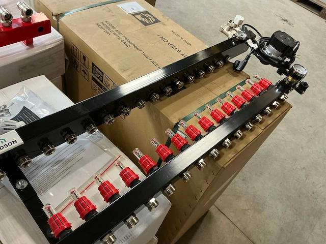 Radson vloerverwarming lt-verdeler (16 circuits) - afbeelding 2 van  6
