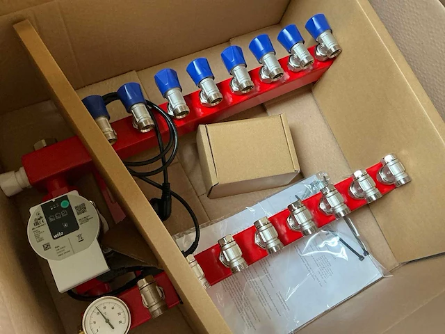 Radson vloerverwarming lt-verdeler (9 circuits) - afbeelding 2 van  4