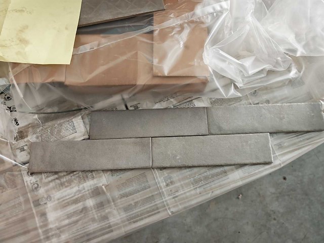 Ragno rewind polvere grijs mat tegel 7x28 cm 36.52 m² - afbeelding 3 van  6