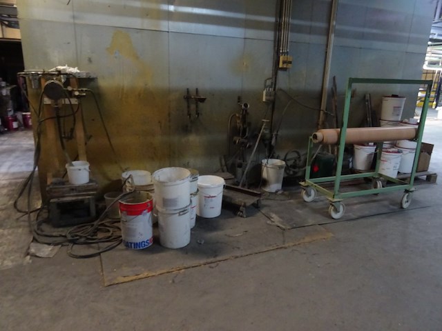 Railsysteem + 2x spuitcabine - afbeelding 2 van  21