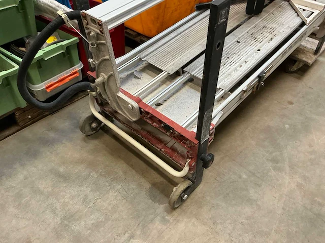 Raimondi zoe 105 tegelzaagmachine - afbeelding 3 van  7