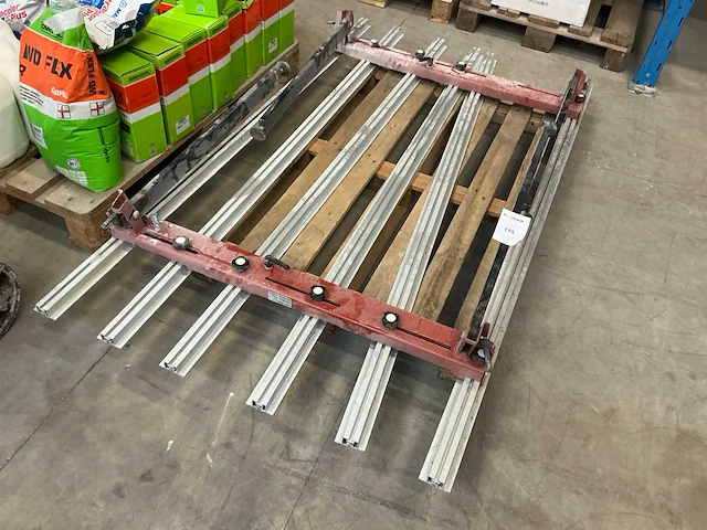 Raimundi werktafel voor tegelbewerking - afbeelding 2 van  2