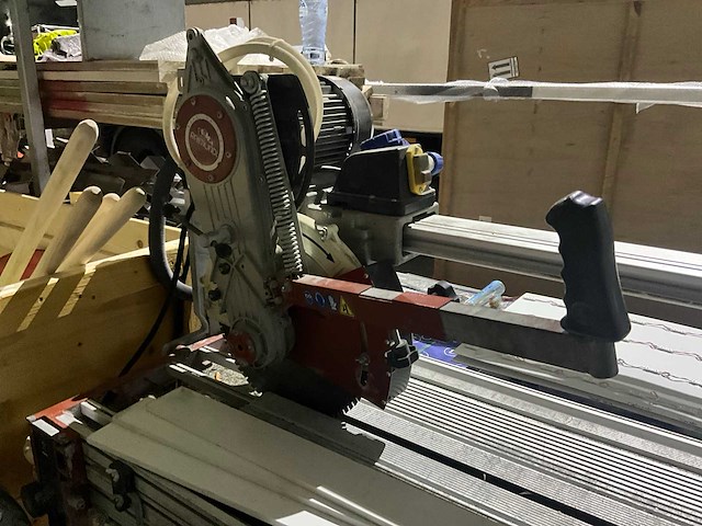 Raimundi zoe 130 tafelzaagmachine - afbeelding 5 van  11